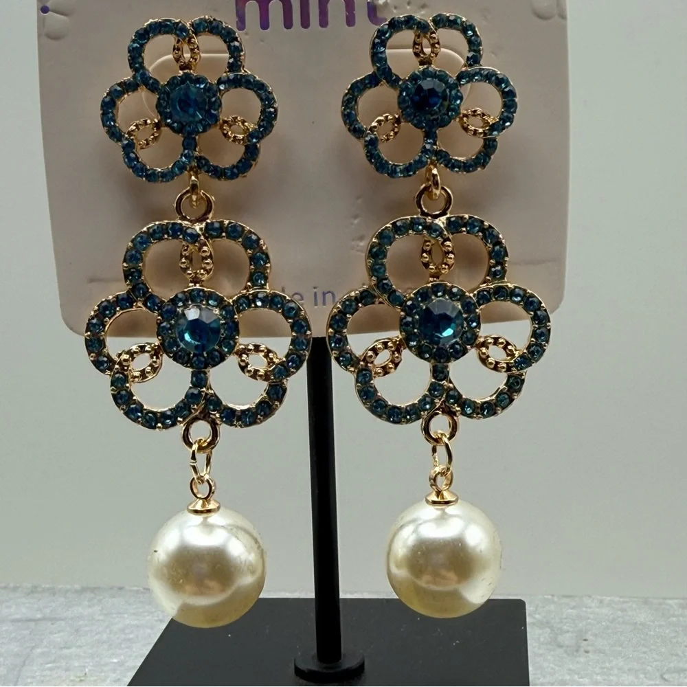 Mint Blue Rhinestone Flower Drop Earrings Gold Tone Faux Pearl Statement